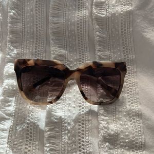 Sonix Avalon Sunglasses